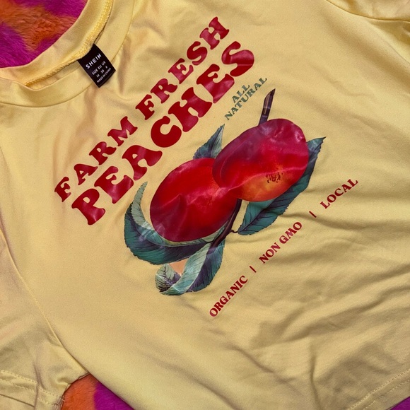 SHEIN Yellow Tee with Red Graphic - Picture 4 of 5